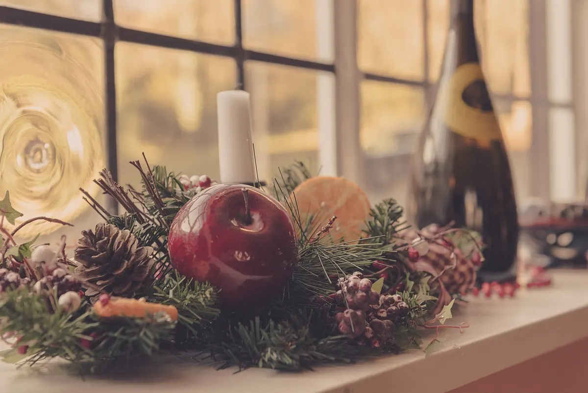 Writing Ghost Stories for Christmas: A UK Seasonal Guide